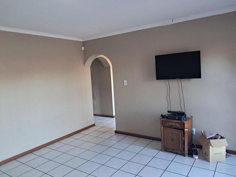 4 Bedroom Property for Sale in Vasco Estate Western Cape